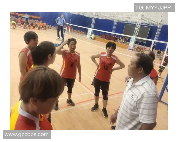 与杨丽畅谈排球生涯的辉煌与挑战探索运动员背后的故事 与杨丽畅谈排球生涯的辉煌与挑战探索运动员背后的故事